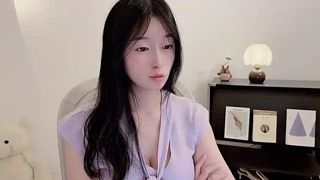 Onechestnut's cam snapshot