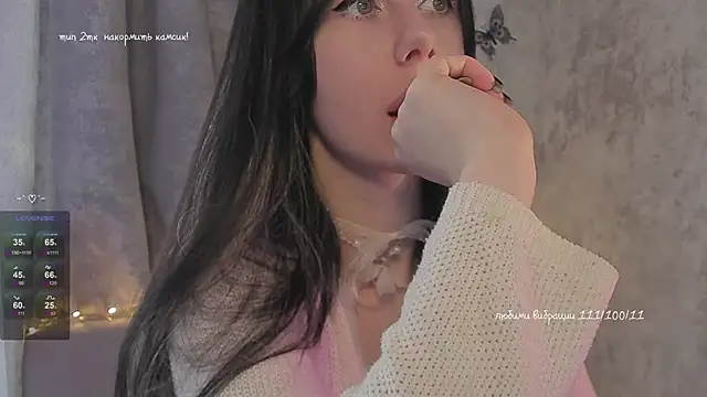 elenaaddiction's cam snapshot