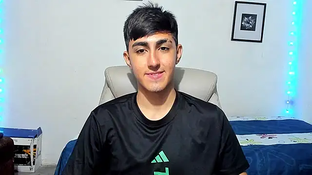 babymaik live sex cam