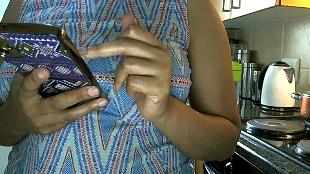 NewBeginnings8's cam snapshot