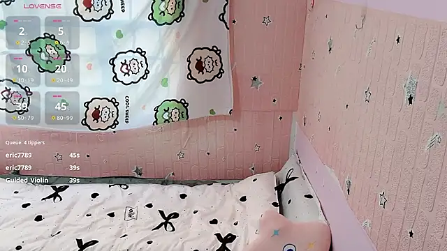 U-Ukitten's cam snapshot