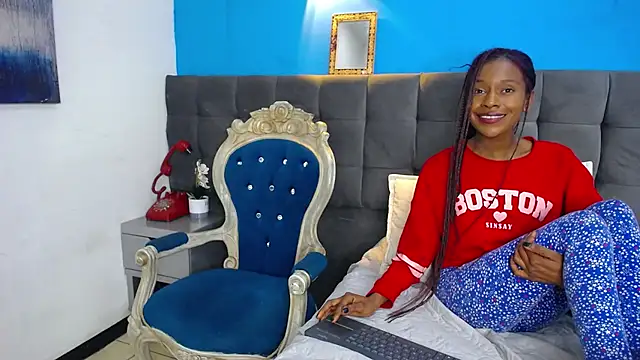 Aliis_Love's cam snapshot