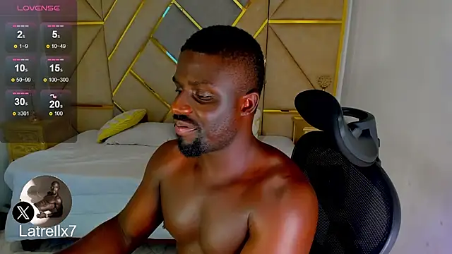 Latrellx7 live sex cam