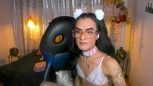 ZAMMIRA's cam snapshot