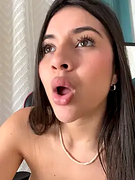AnitaKariri live sex cam