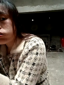 Maymay0033 live sex cam