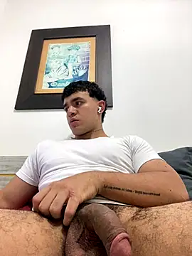 TysonAn live sex cam