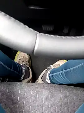 feathersify's cam snapshot