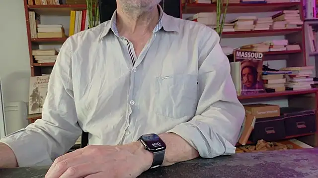 yvanbonar's cam snapshot