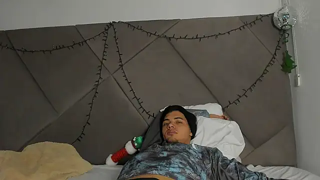 andrew_colleman's cam snapshot