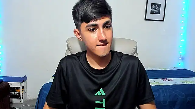 babymaik's cam snapshot