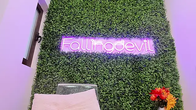 realhotfallingdevil live sex cam
