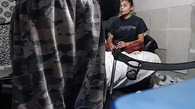 mastertrap live sex cam