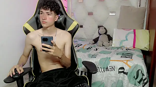 johnny_cagee live sex cam