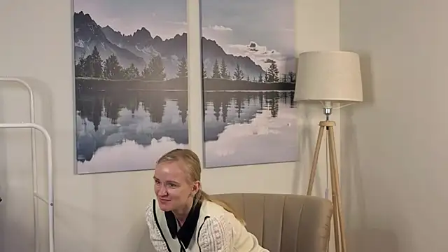 ToshiaPotvin's cam snapshot