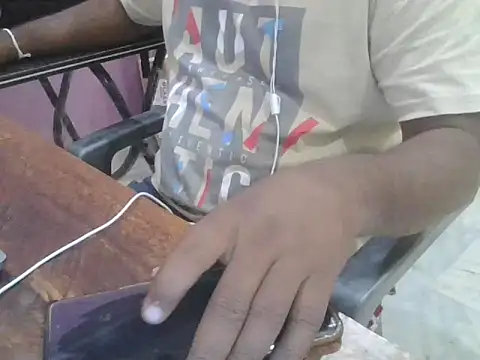 ITGuyhyd live sex cam