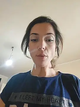 SheTheDeeevil live sex cam