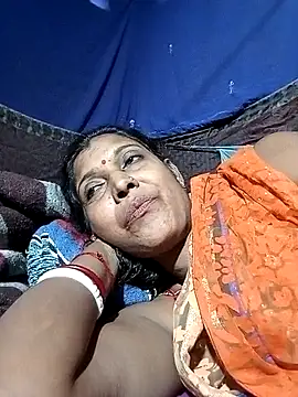 Savita992 live sex cam