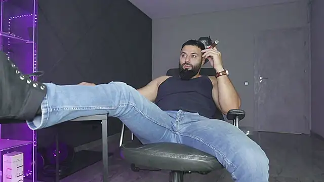 mattmasterss live sex cam