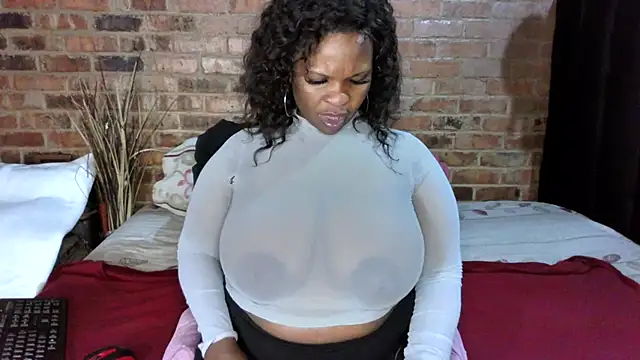 DIRTIENASTY live sex cam