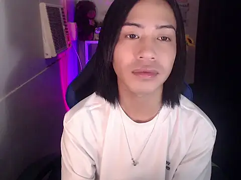 Miracle_TheBrat live sex cam