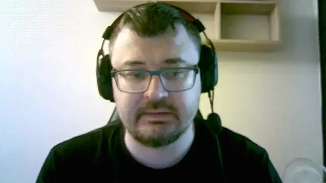 SirAbuser's cam snapshot