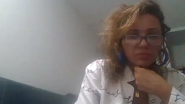 loveryvicky's cam snapshot