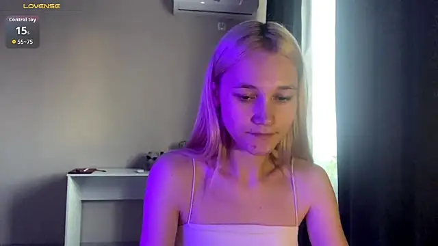 TwinedPeril's cam snapshot