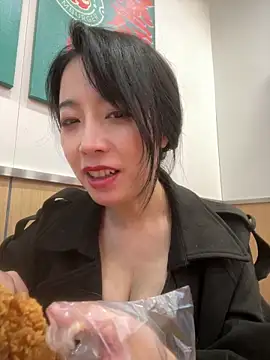 yourkeer live sex cam