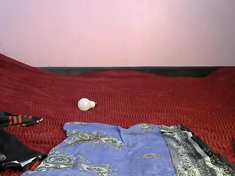 Caryyyl's cam snapshot