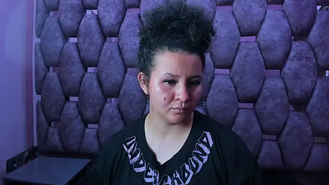 AlaSmith's cam snapshot