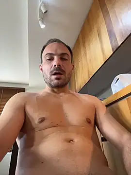 Adventurehotman live sex cam