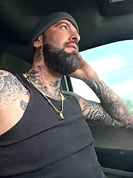 Beardedtattood live sex cam