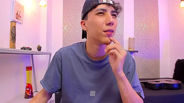 Nikolay_Gregori live sex cam