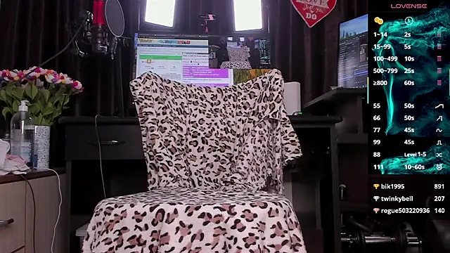 Raissa_sky26's web cam