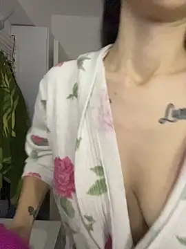 Celine_Roxelle live sex cam