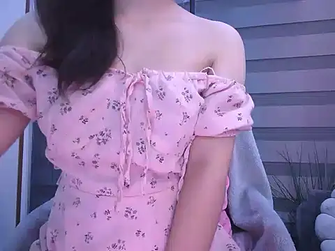 Yumi-Lee's cam snapshot