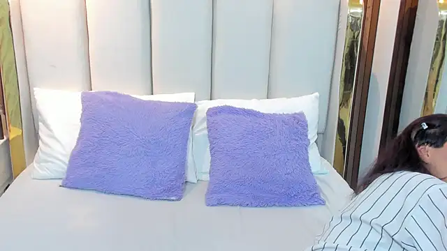 pixxxy_skinny's cam snapshot