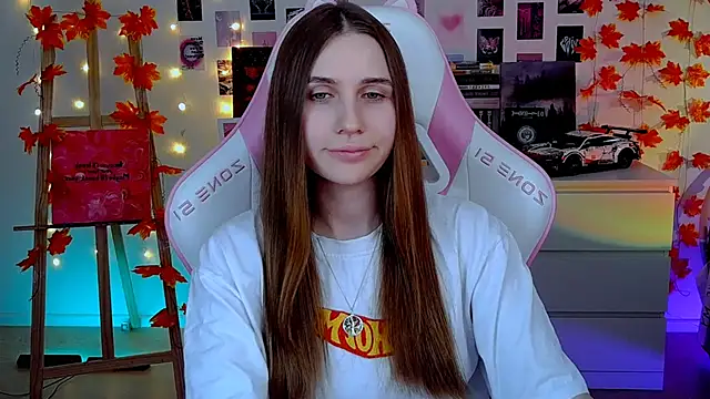 AliceCharmy's cam snapshot