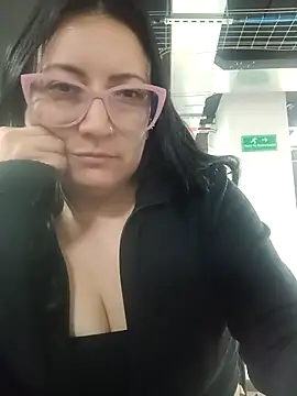 Monserratizzy's cam snapshot