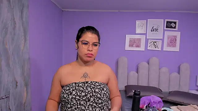 Sam_collens's cam snapshot