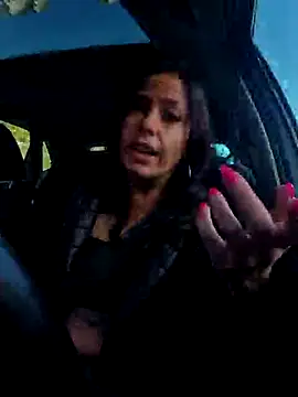 littleladyshelly live sex cam