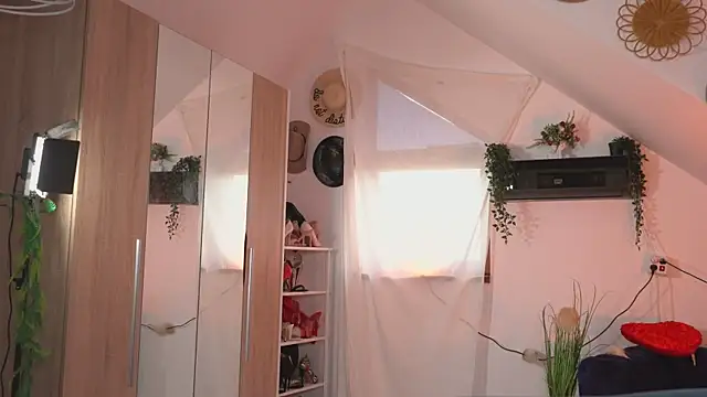 Amaliamour live sex cam