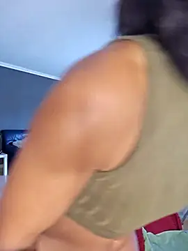 Goldenlace live sex cam