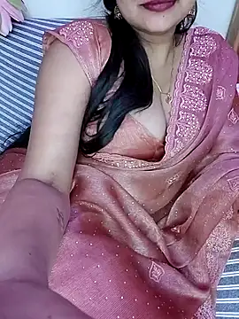 kaamuk_shweta live sex cam