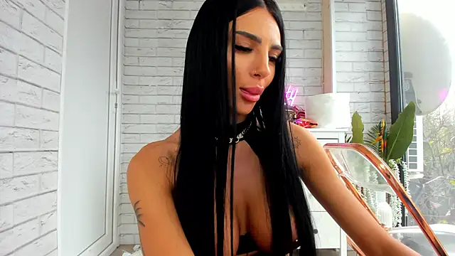 Britney_Charm_ live sex cam