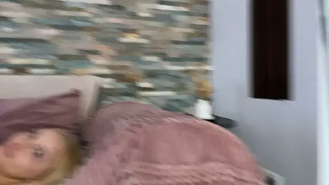 Aurora_Asti live sex cam