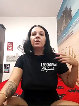 SugarDiamonds live sex cam