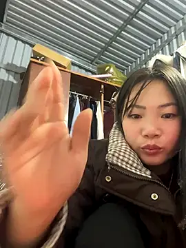 AAANINE22's cam snapshot