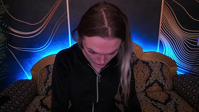 KateSly's cam snapshot